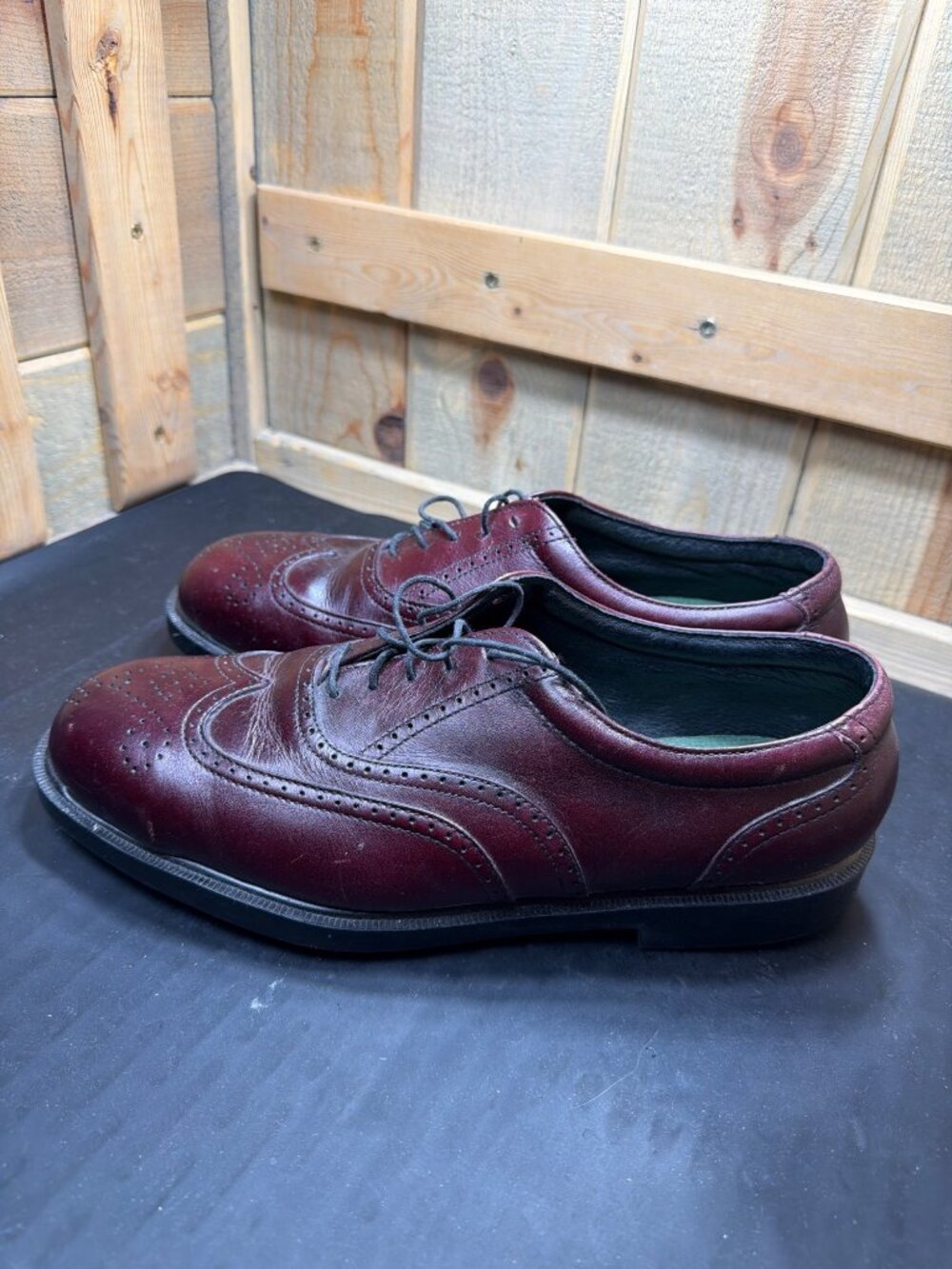Wolverine DuraShocks Mens 11 EW Burgundy Wingtip Oxford Safety Toe Shoes EU44!!! - Picture 5 of 9